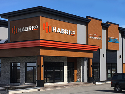 Notre Équipe batiment-siege-social-couverture-et-isolation-de-maison-resiflex-victoriaville